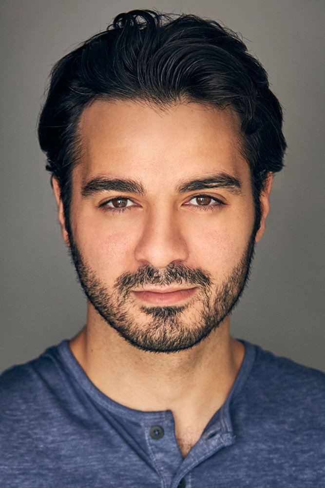 Amadeo Fusca as Detective Julius Jones in The Unsung