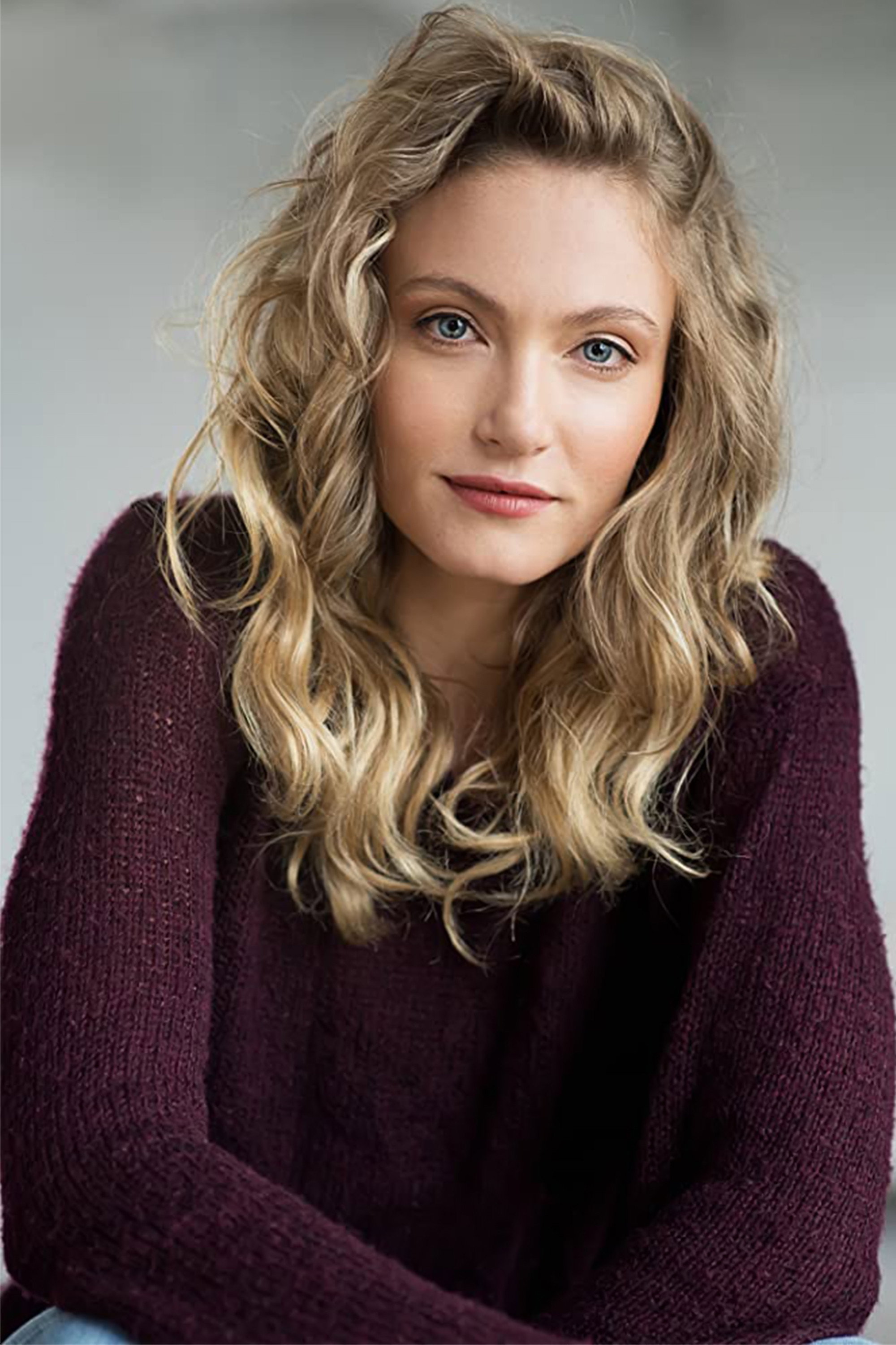 Caitlyn Sponheimer as Jane Anderson in Wild Goat Surf