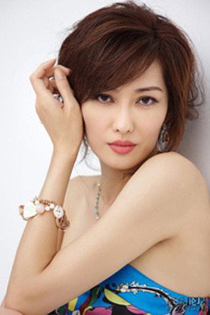 Jessey Meng as 张瑾 in Marriage Battle
