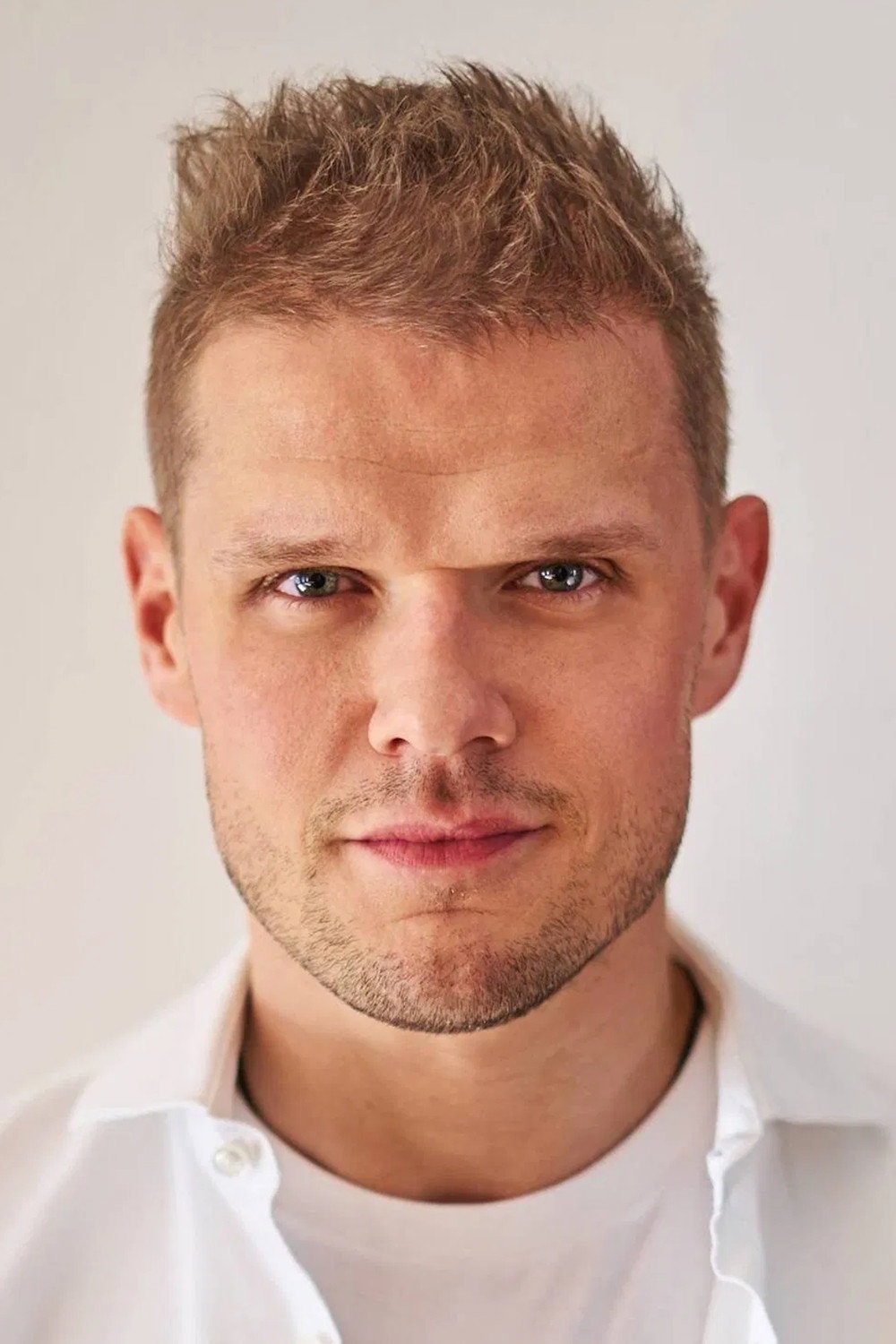 Владимир Яглыч as Cherep in We Are from the Future