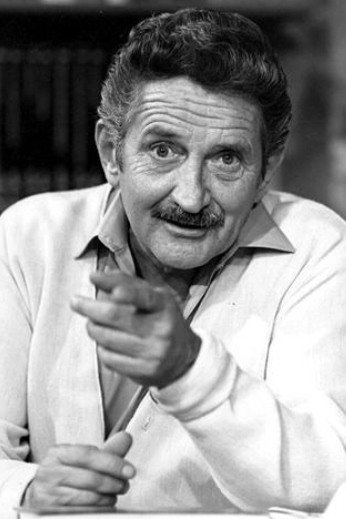 Richard Jury as Sheriff Rawson in Lost