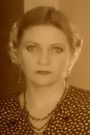 Lolita Martinonytė as Egle in Egle