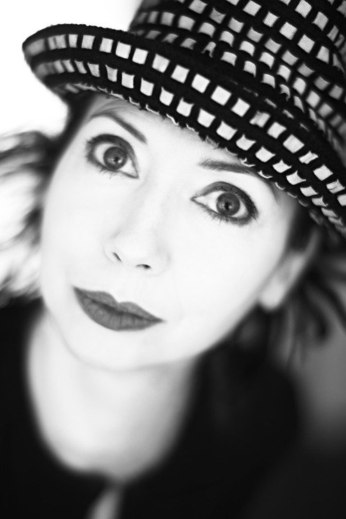Ika Nord as Ika in Ikas TV-kalas