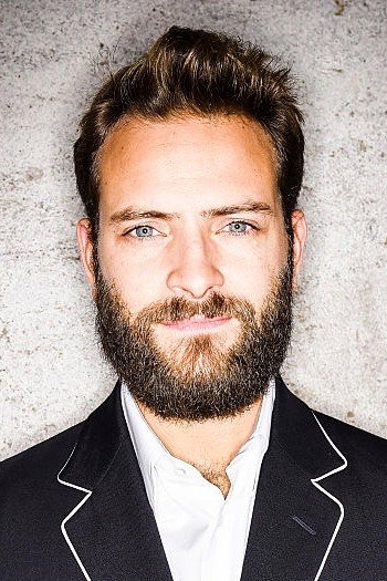 Alessandro Borghi as Massimo Ruggero in Devils