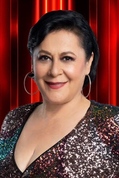 Alina Lozano as Judith Ruiz de Murcia in Digging for Love