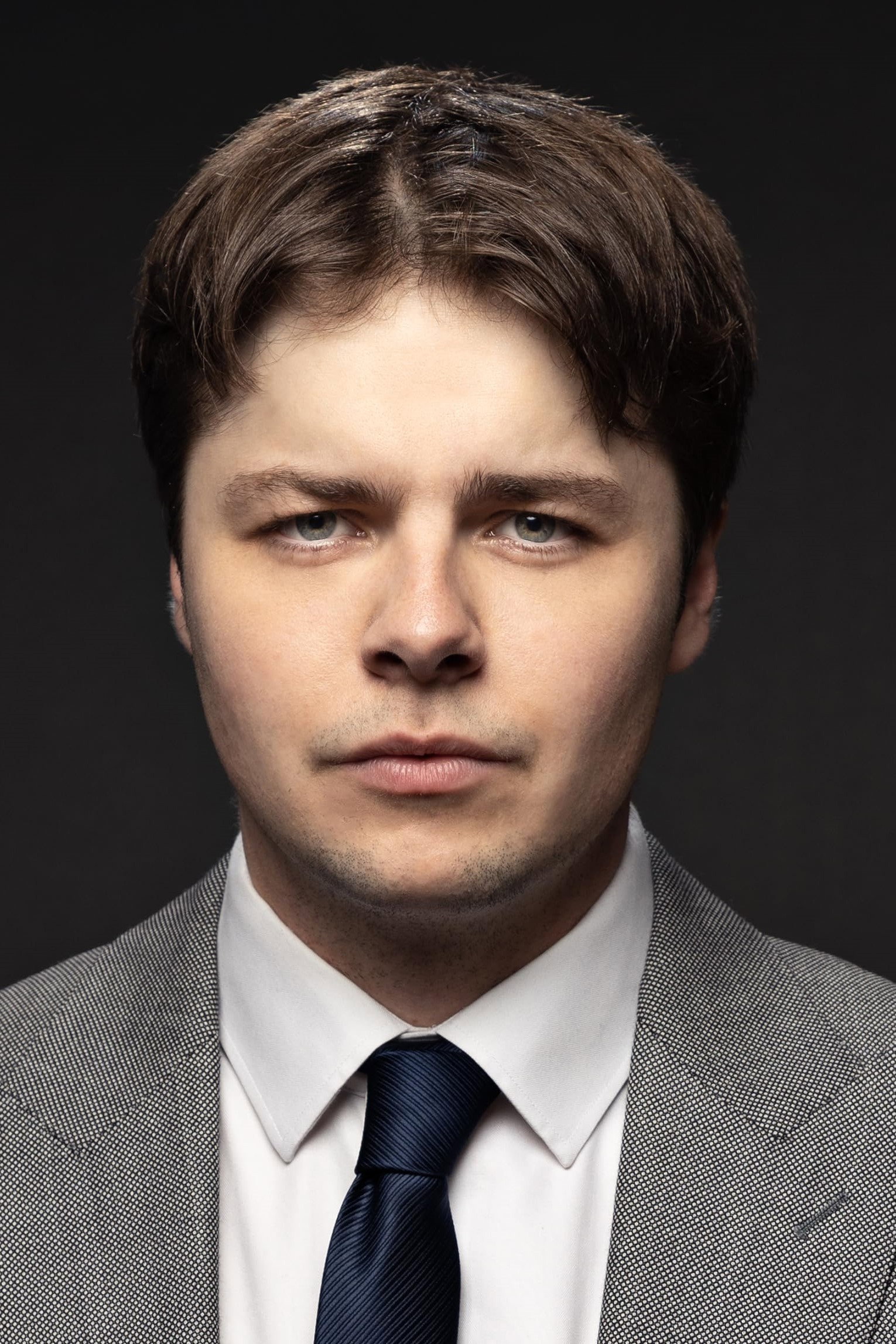 Brendan Meyer as Logan Shannon in Garage Sale Mystery: The Deadly Room