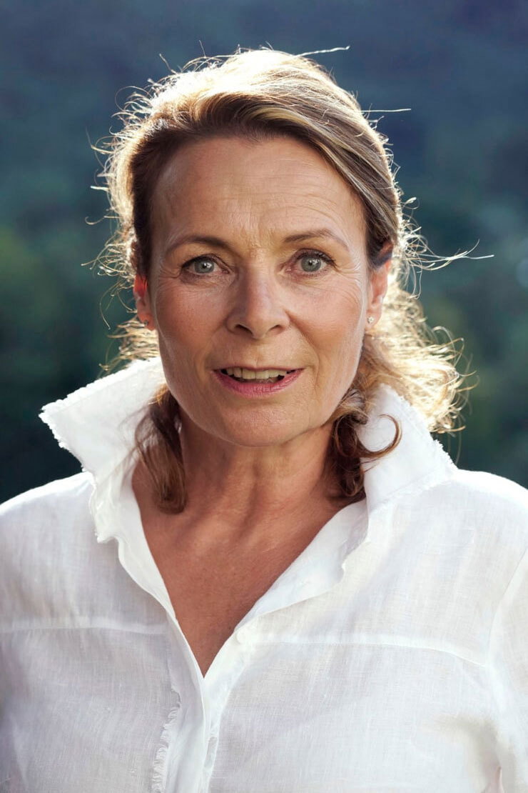 Susanne Czepl as Kinderärztin in Die Cellistin