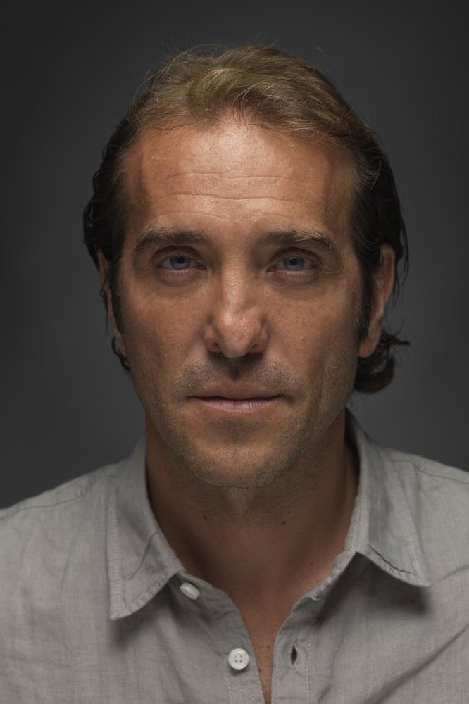 Victor Solé as Rosebud in Hounds of War