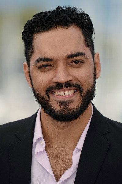 Thomás Aquino as Maurílio in Kissing Game