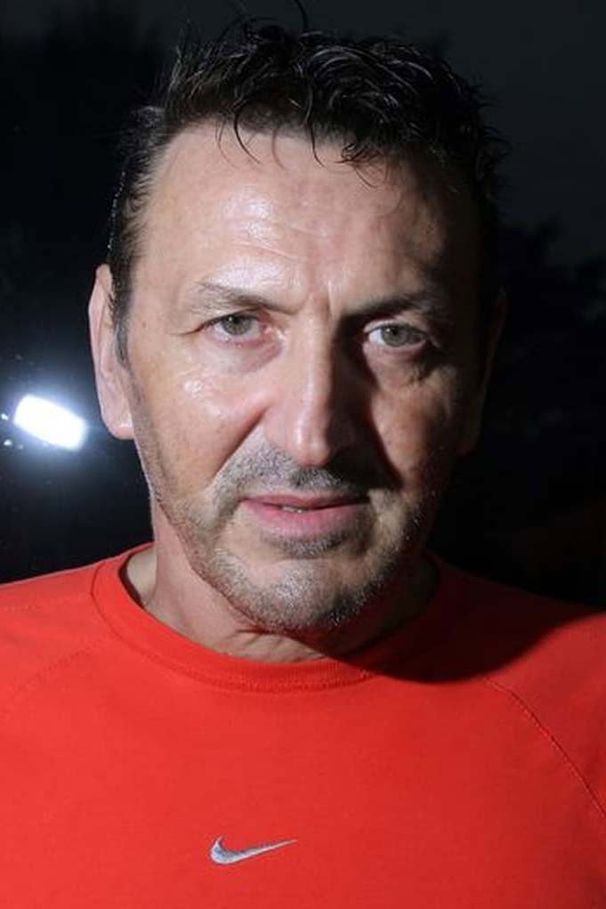 Krzysztof Majchrzak as Gluś (voice) in The Secret of Marabou's Code