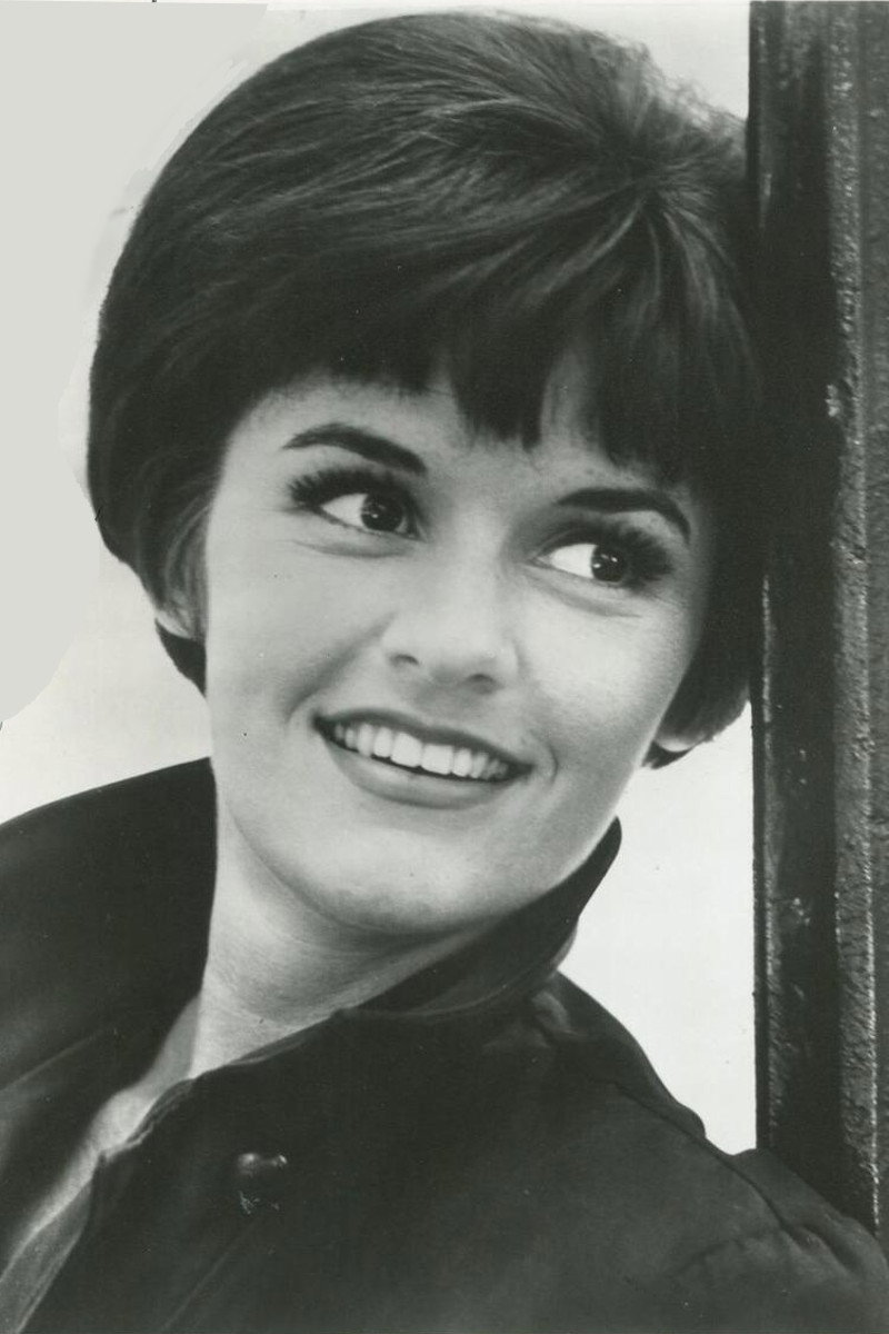 Marcia Rodd as Eve in How to Break Up a Happy Divorce