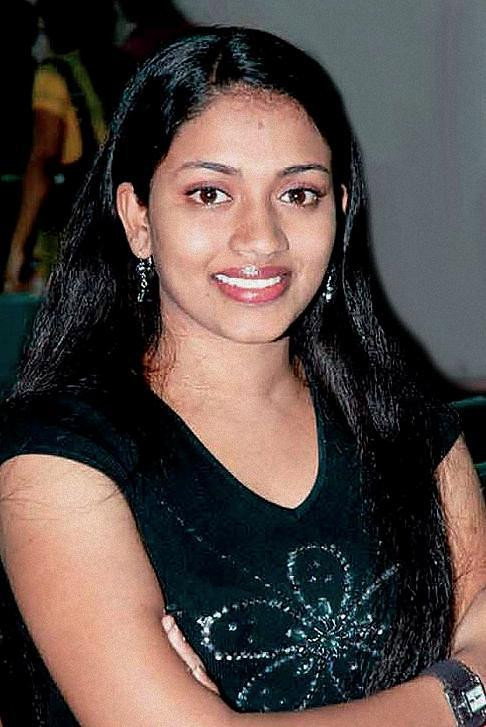Mallika as Devika in Ginger
