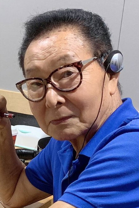 野田圭一 as Frank Drake (voice) in The Tomb of Dracula