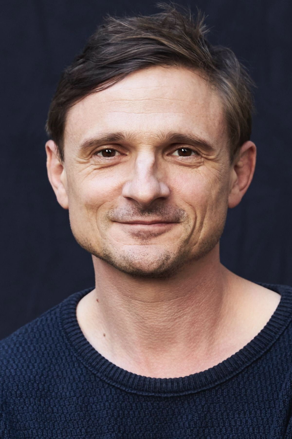 Florian Lukas as Bernd in Die Wölfe