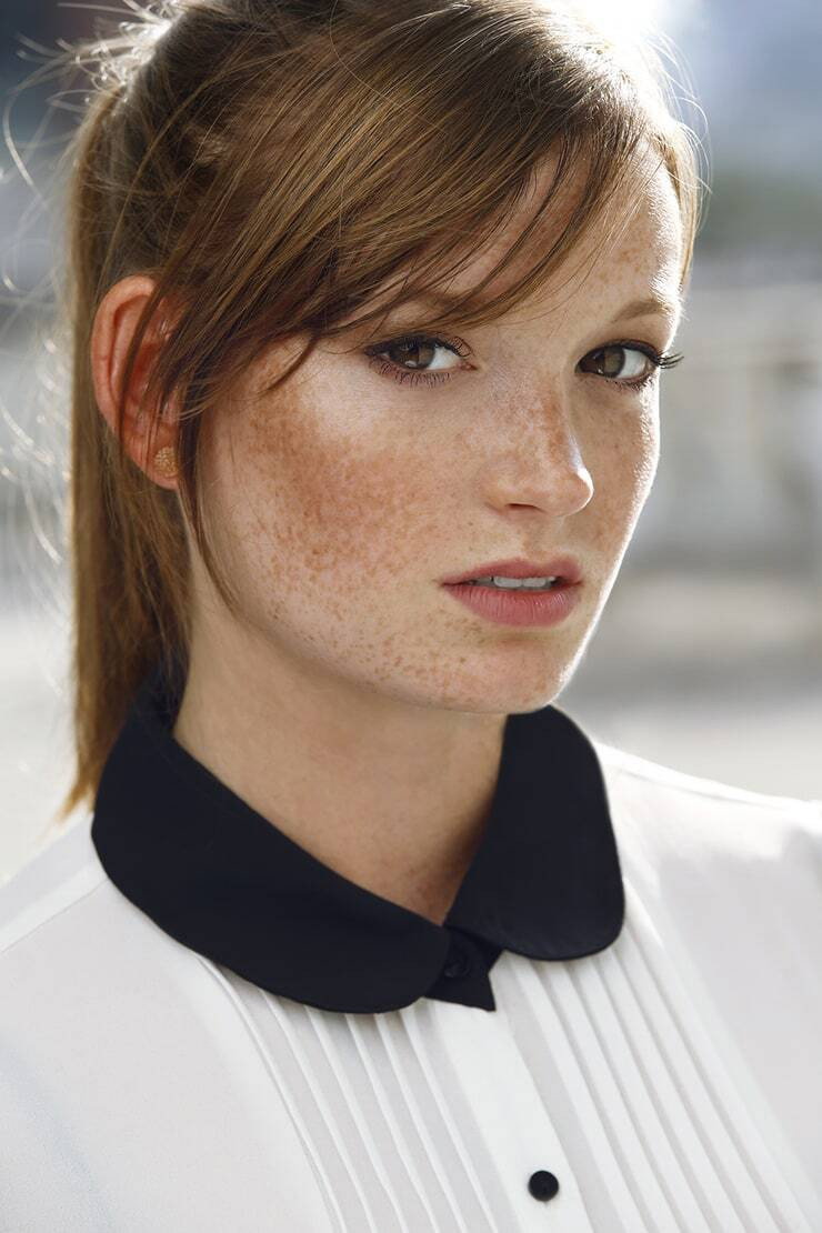 Laura Stetman as Amy Westcott in Todd