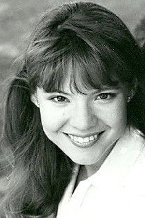 Ellen Dunning as Robin Meeker in Elvira: Mistress of the Dark