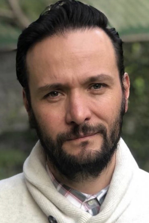 Rodrigo Cachero as Dr. Rubén Darío in Ya veremos