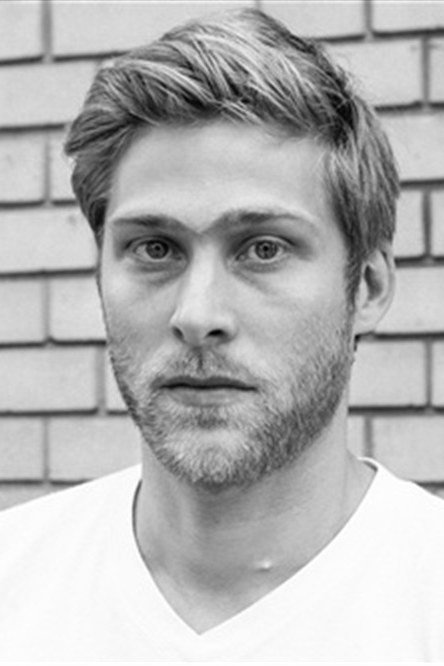 Tom Dingler as Matthieu in The Hook Up Plan