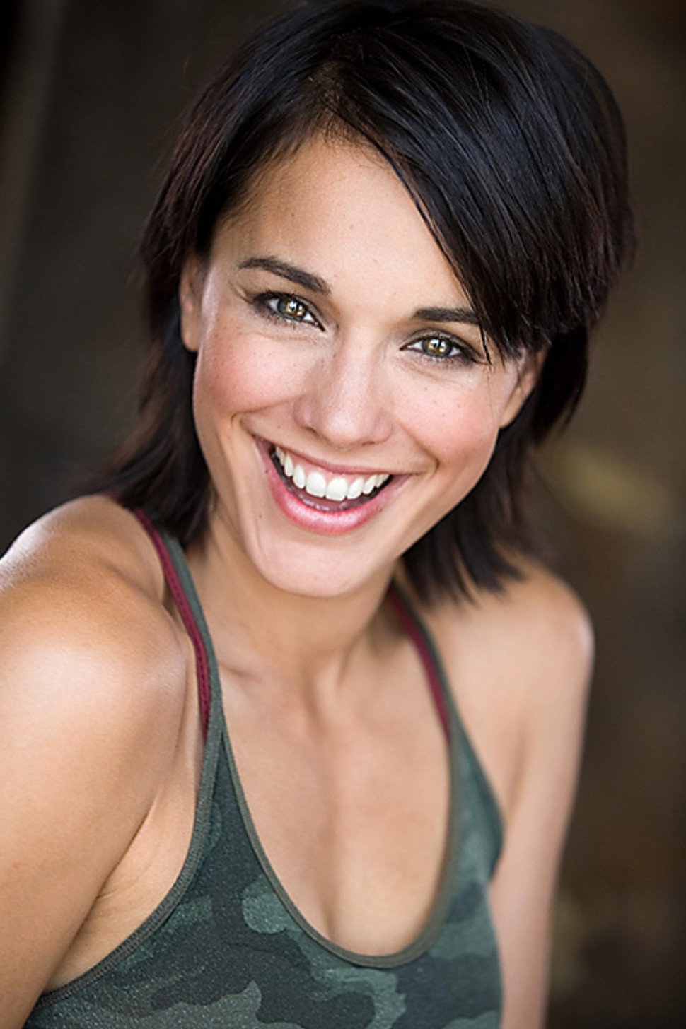Anna Zielinski as Donna Harlow in Marriage Retreat