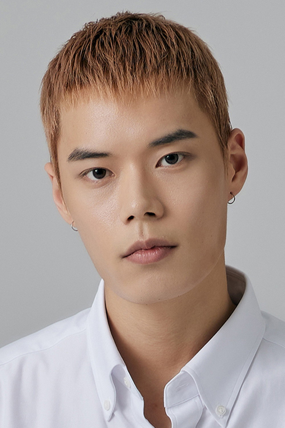 공도유 as Joon-oh in Winter in Sokcho