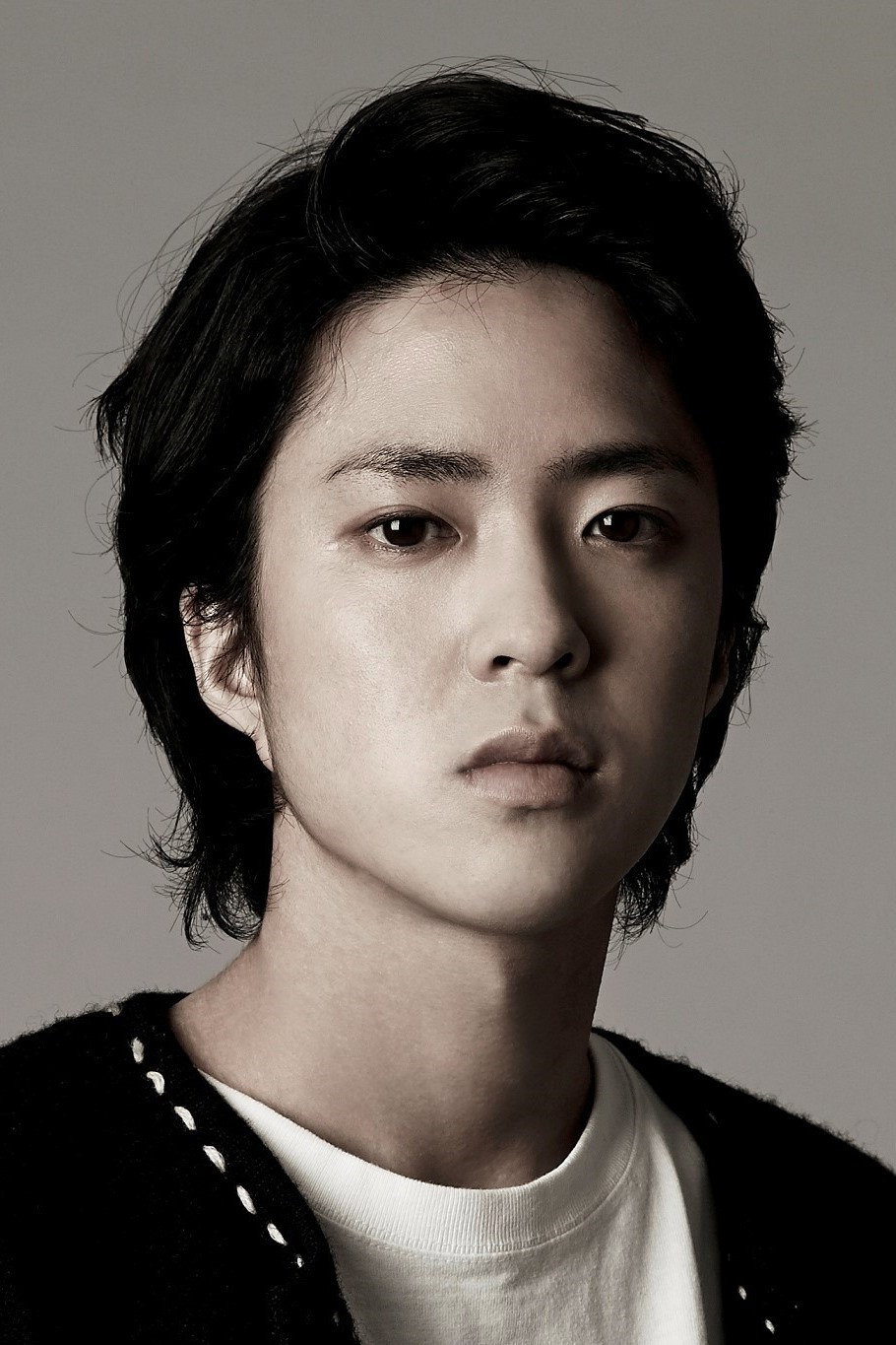 若葉竜也 as Ao Arakawa in Over the Town