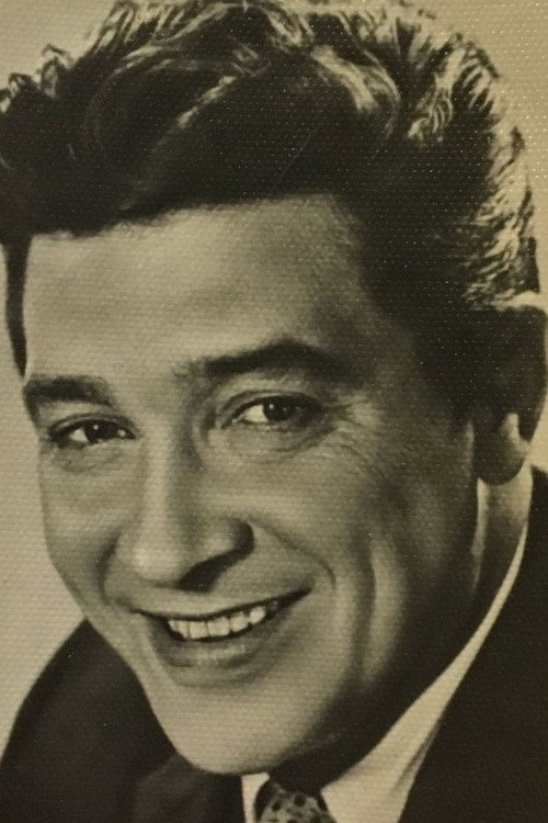Лев Фричинский as Vladimir Bukreev in Stars On the Wings