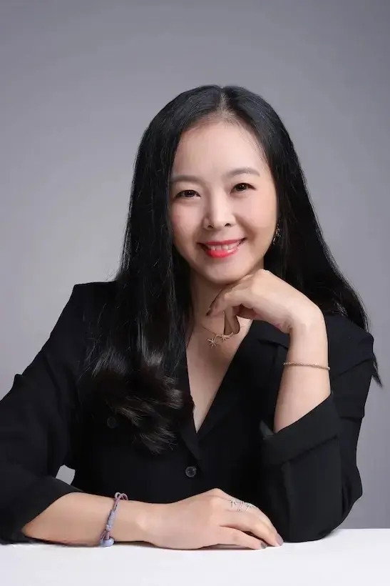 黄莺 as 白沐贞/Bai Muzhen (voice) in Soulmate Adventure