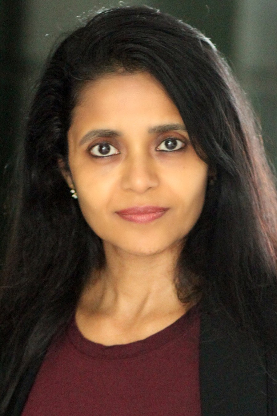 Ruchika Jain as Bhavna (Dev's mom) in Dinner for Loners