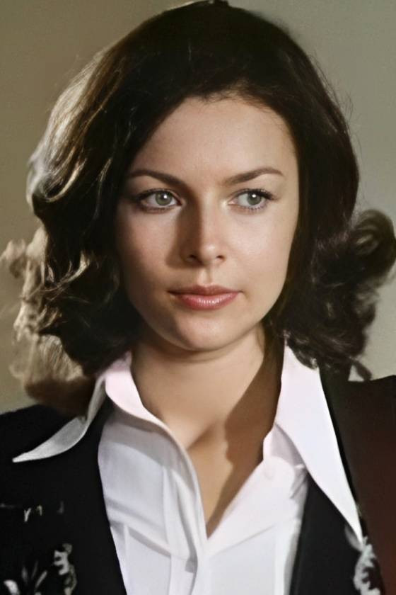 Heidi Kappler as Natascha in Butterfly