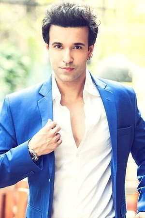 Aamir Ali as Eddie in Black Widows