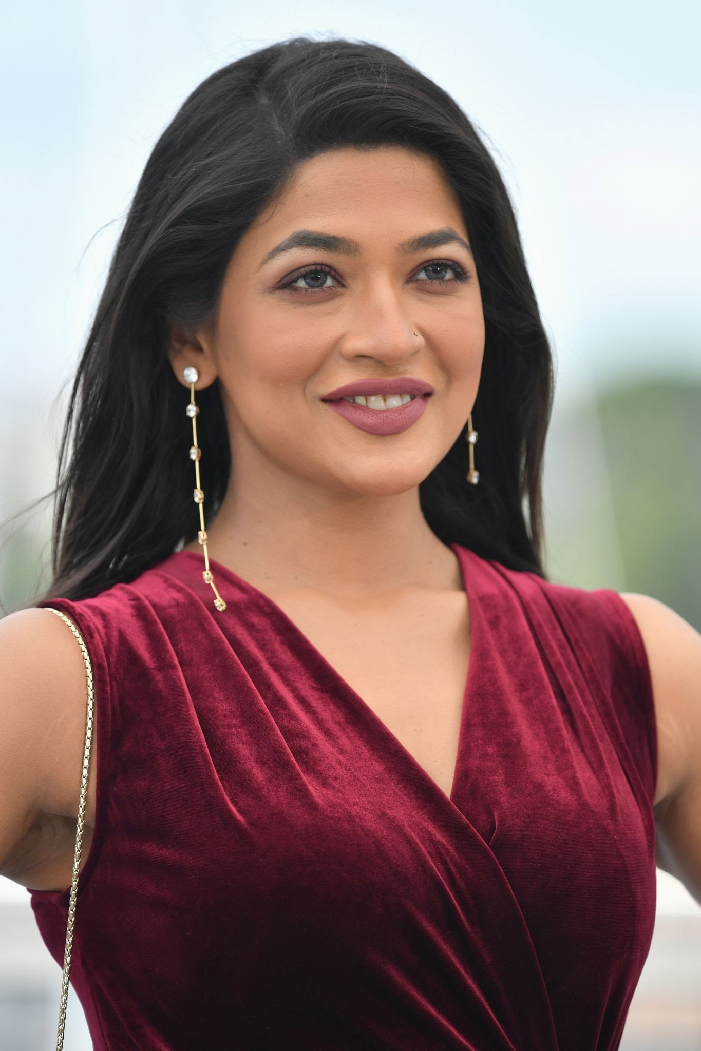 Azmeri Haque Badhon as Sultana in Guti