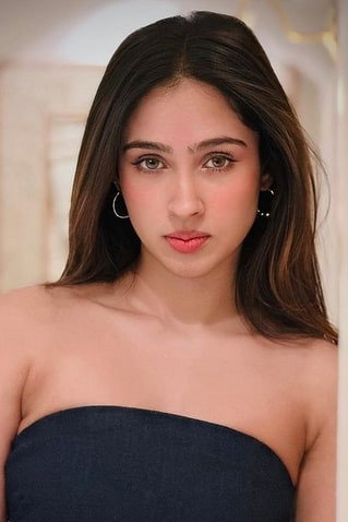 Pashmina Roshan as Sanya in Ishq Vishk Rebound