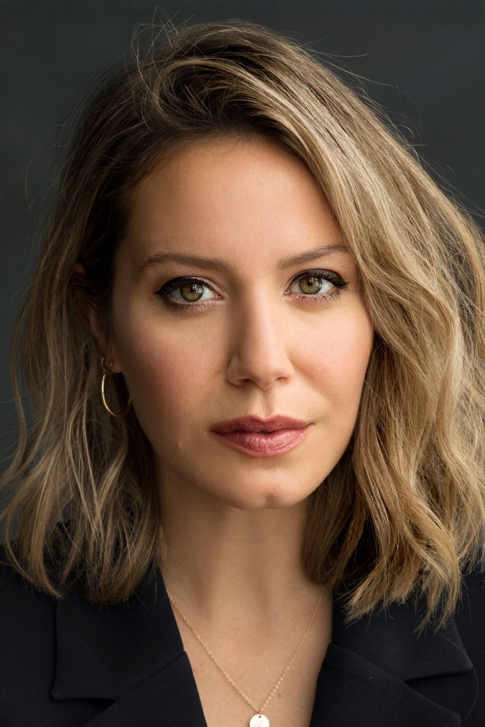 Magalie Lépine-Blondeau as Juliette in Fourchette
