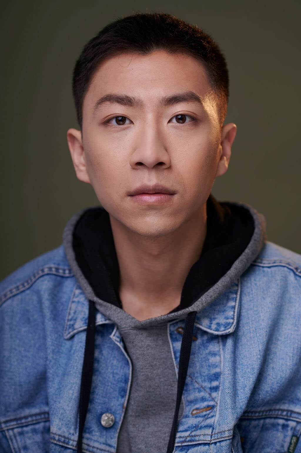 Bloom Li as Ryan in Valley