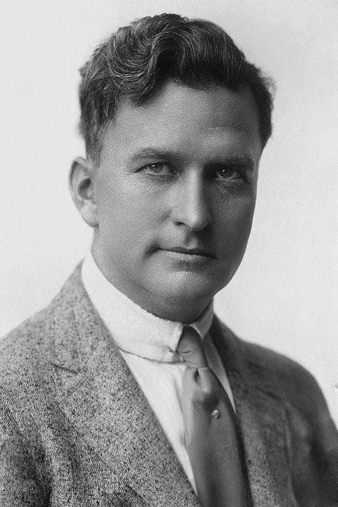 Thomas H. Ince as Himself - in Prologue in My Handsome Roommate