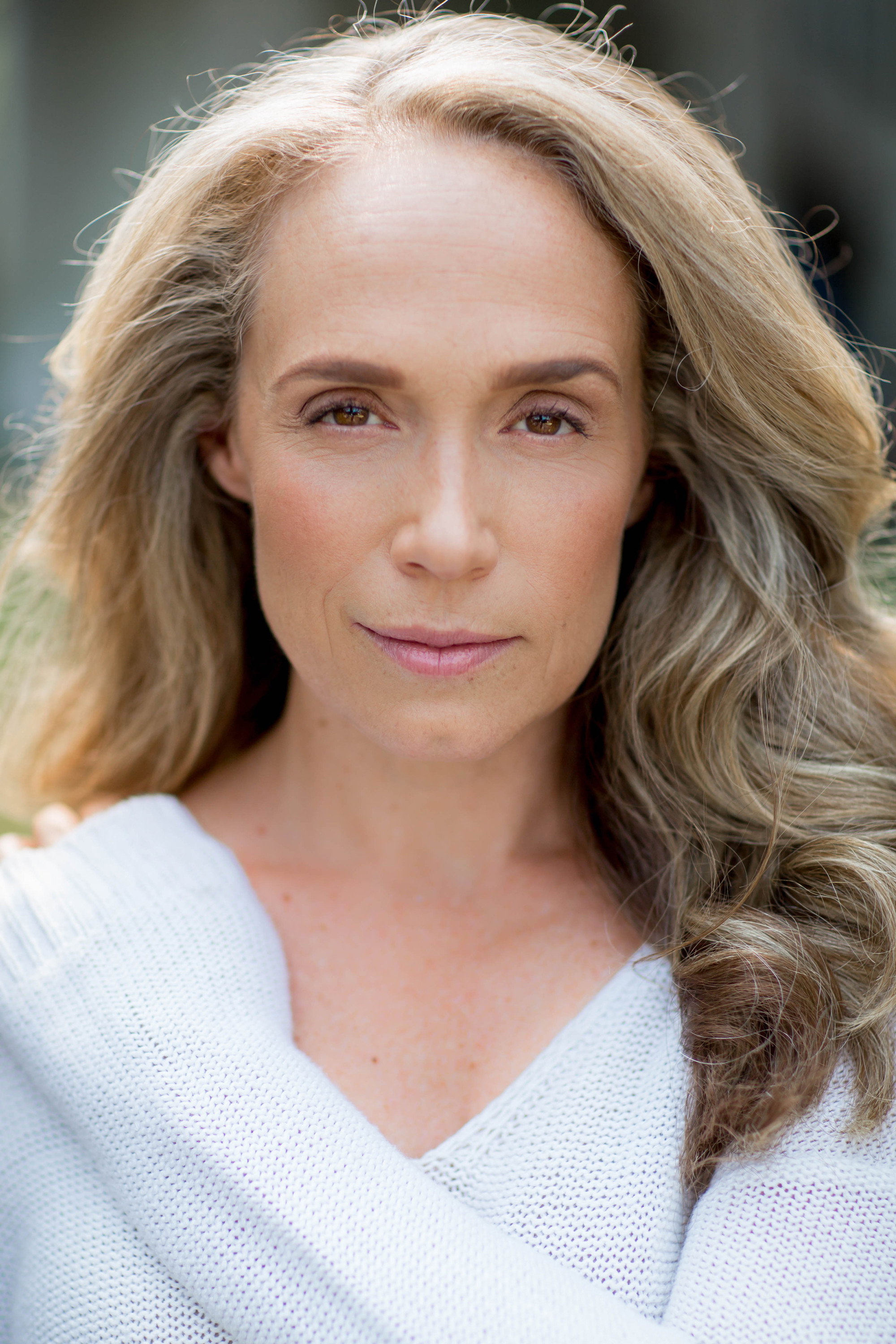 Jennifer Copping as Blair (voice) in Barbie in The 12 Dancing Princesses