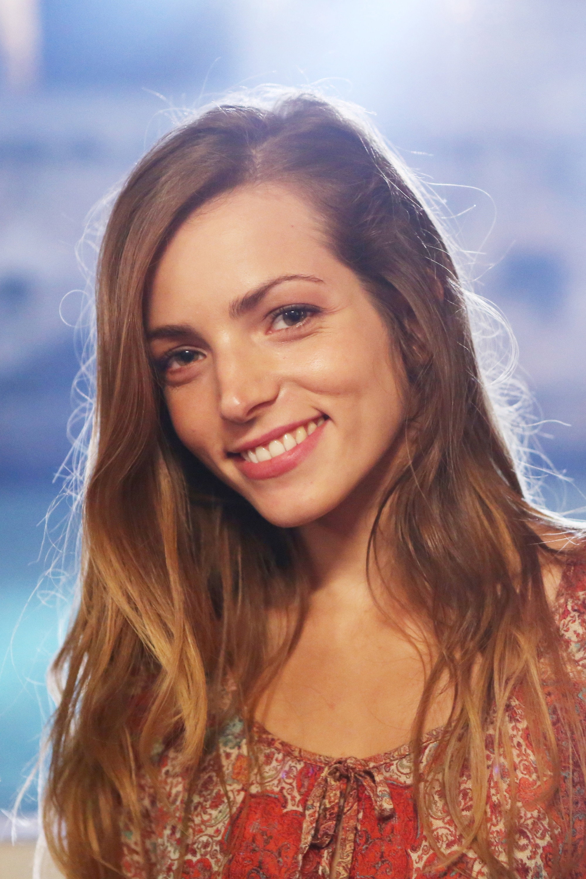 Aurora Ruffino as Cris (Cristina Valli) in Red Band
