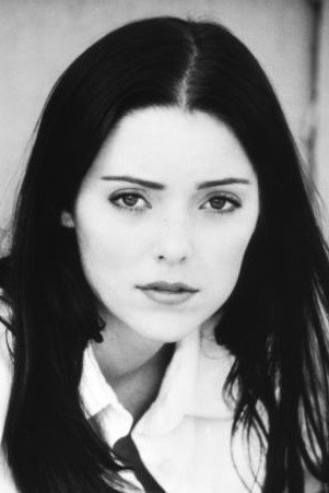 Alexandra Ford as Sherry Potters in Into the Void