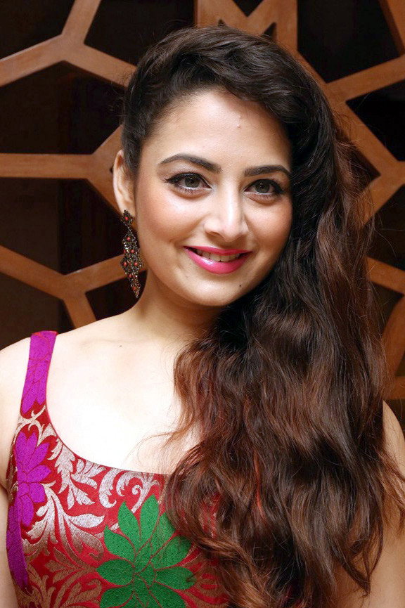 Zoya Afroz as Jamila Ahmed in Mukhbir: The Story of a Spy - The Movie