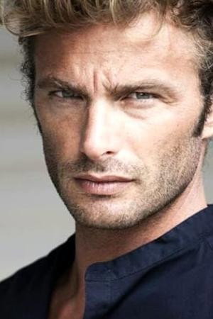 Simon Grechi as Gabriele Ferrante in Solo per amore