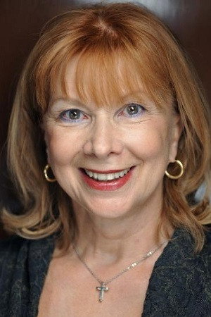 Ursela Monn as Carla von Weber in Der Hausgeist