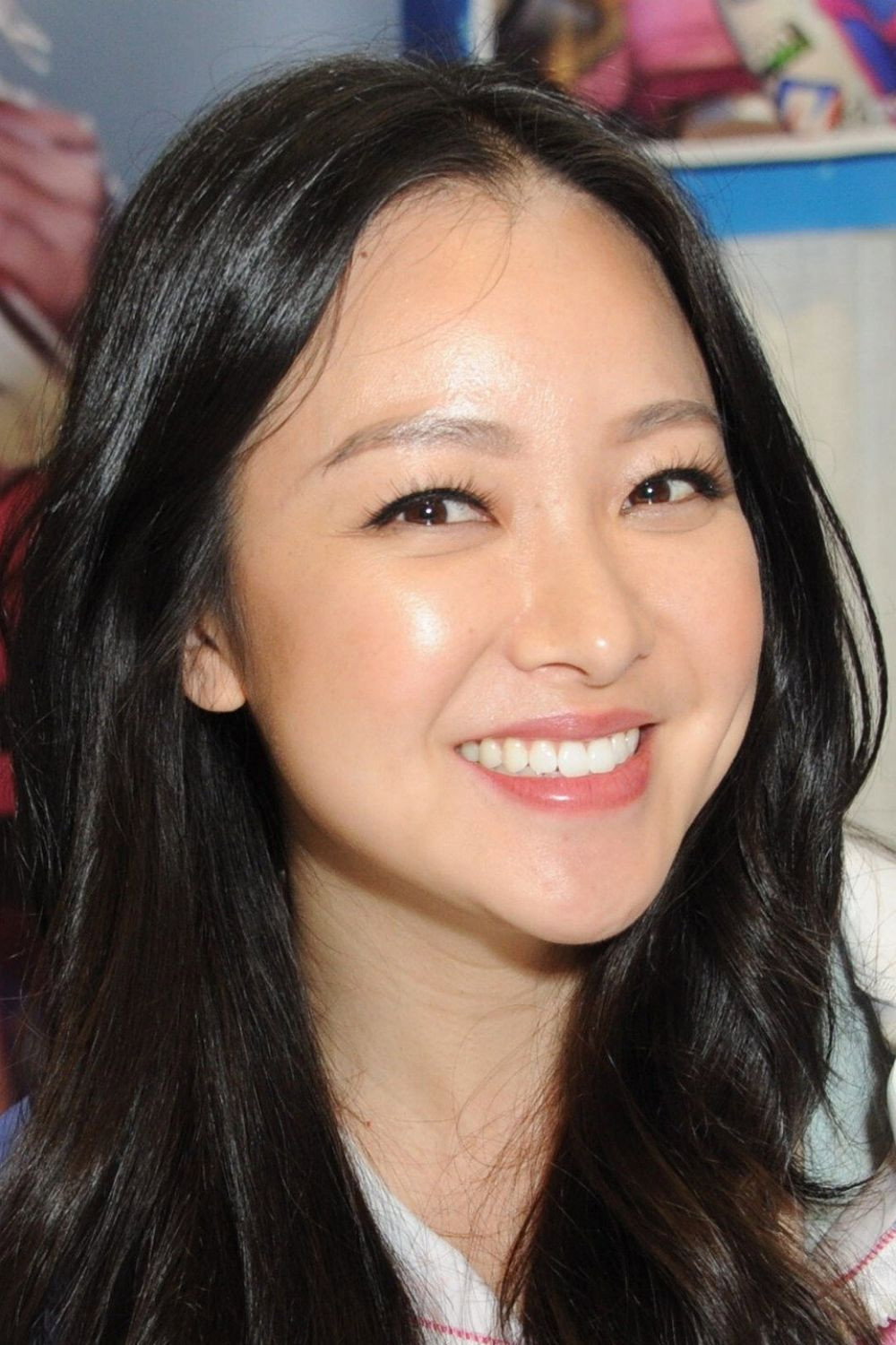 Charlet Chung as Julia Argent (voice) in Carmen Sandiego