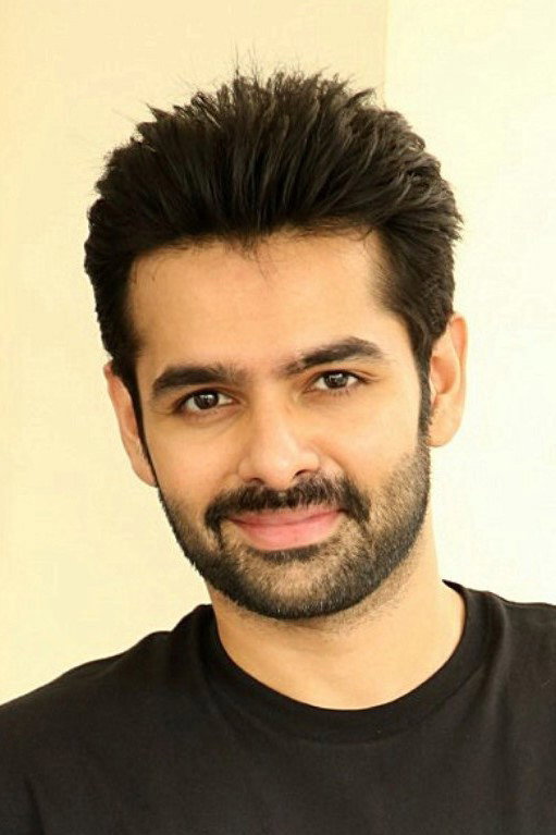 Ram Pothineni as Karthik in Pandaga Chesko