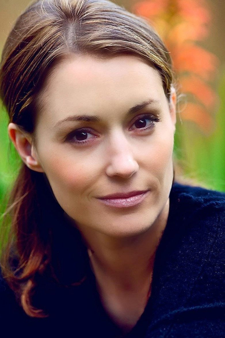 Georgina Rylance as Marion Waldo in Dinotopia