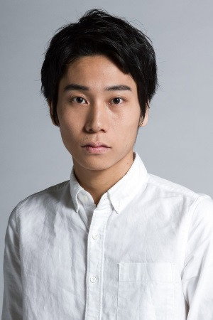 大友律 as Aoyama's Friend in Theatre: A Love Story