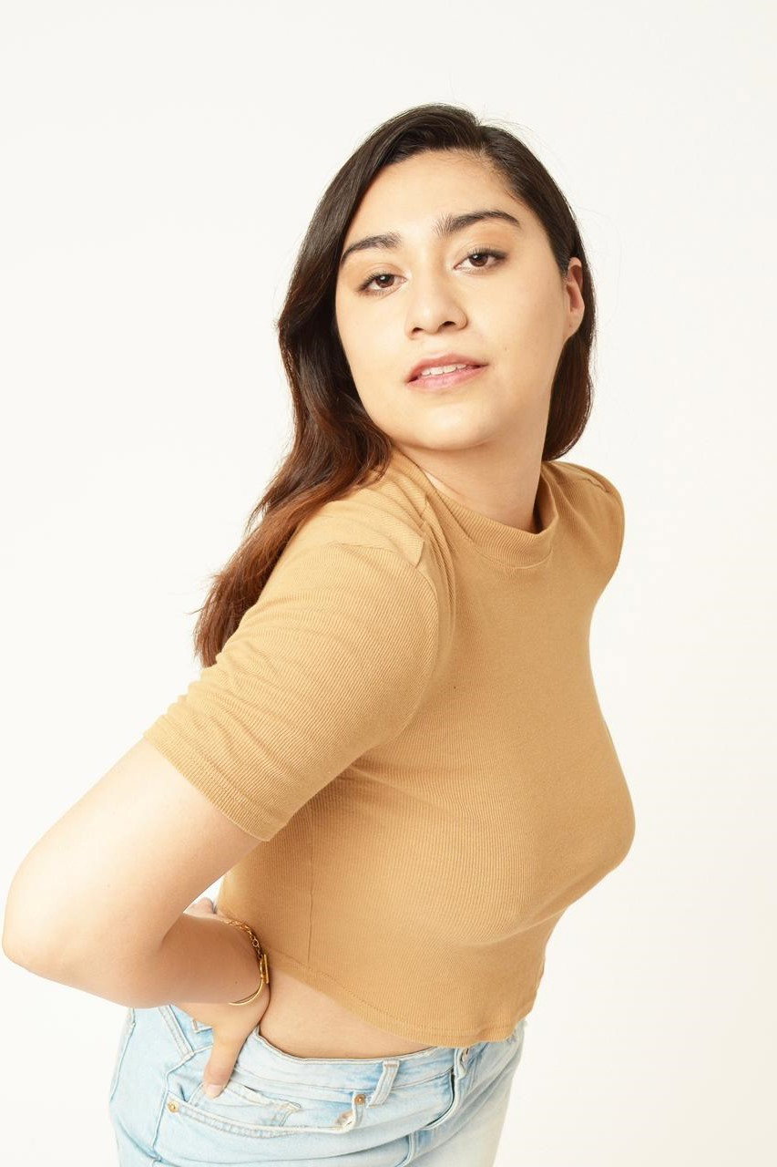 Hefzi Guzmán as Gaby in Andro