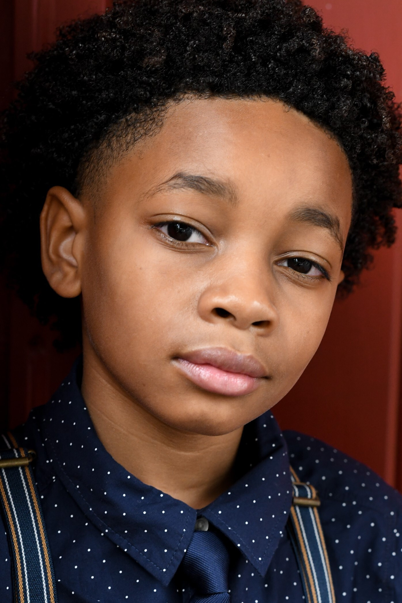 JeCobi Swain as Sean (voice) in My Dad the Bounty Hunter