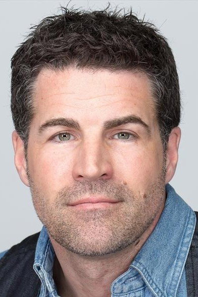 Michael Murray as Alpha Wolf in Werewolves: The Dark Survivors