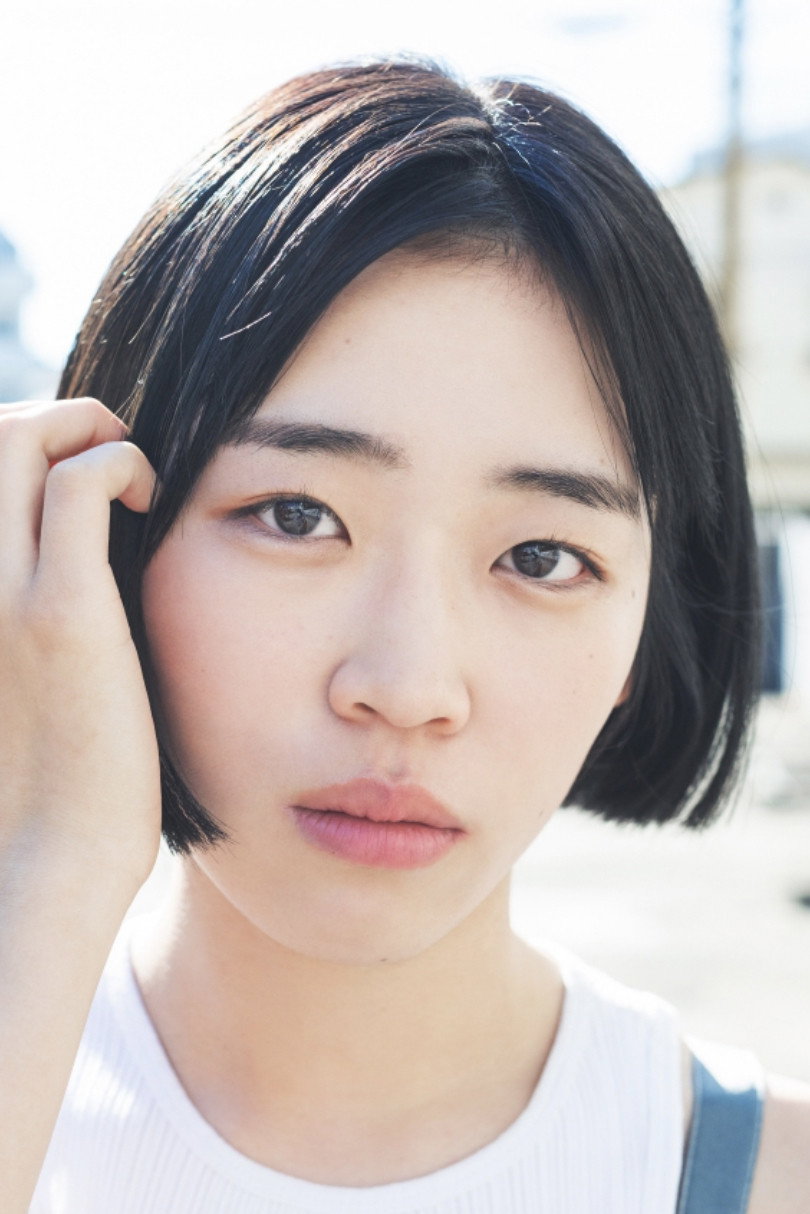 小林桃子 as Taira Mei in Midnight Taxi