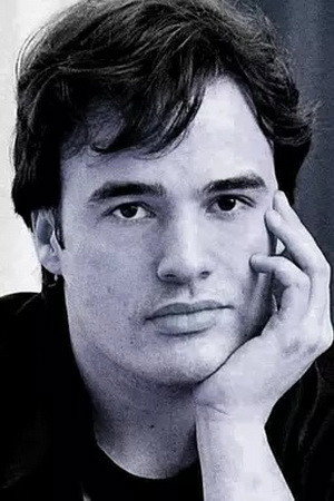 Liberto Rabal as Víctor Plaza in Carne trémula